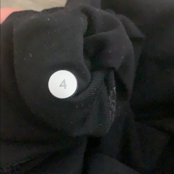 Lulu Wunder under crop - Picture 3 of 3